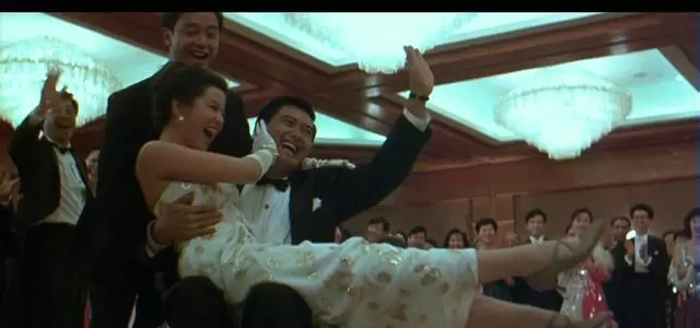 《纵横四海》修复版重映:35年经典在冷门时段悄然回归 _ 细节速览 《纵横四海》修复版重映:35年经典在冷门时段悄然回归 _ 细节速览