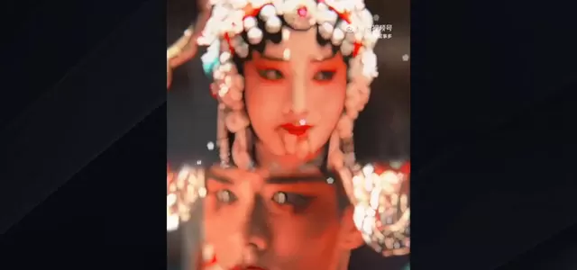 煎饼果仔与夏天妹妹《Enemy》民国篇凭30秒眼神戏登热搜 _ 相关图片